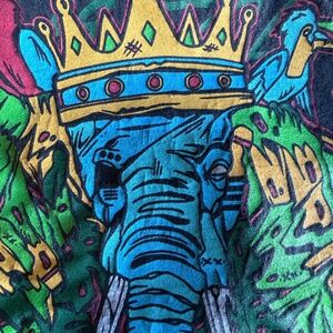 Colorful Blue Elephant Made Fresh Crew with Jungle Foliage Graphic T-shirt XL